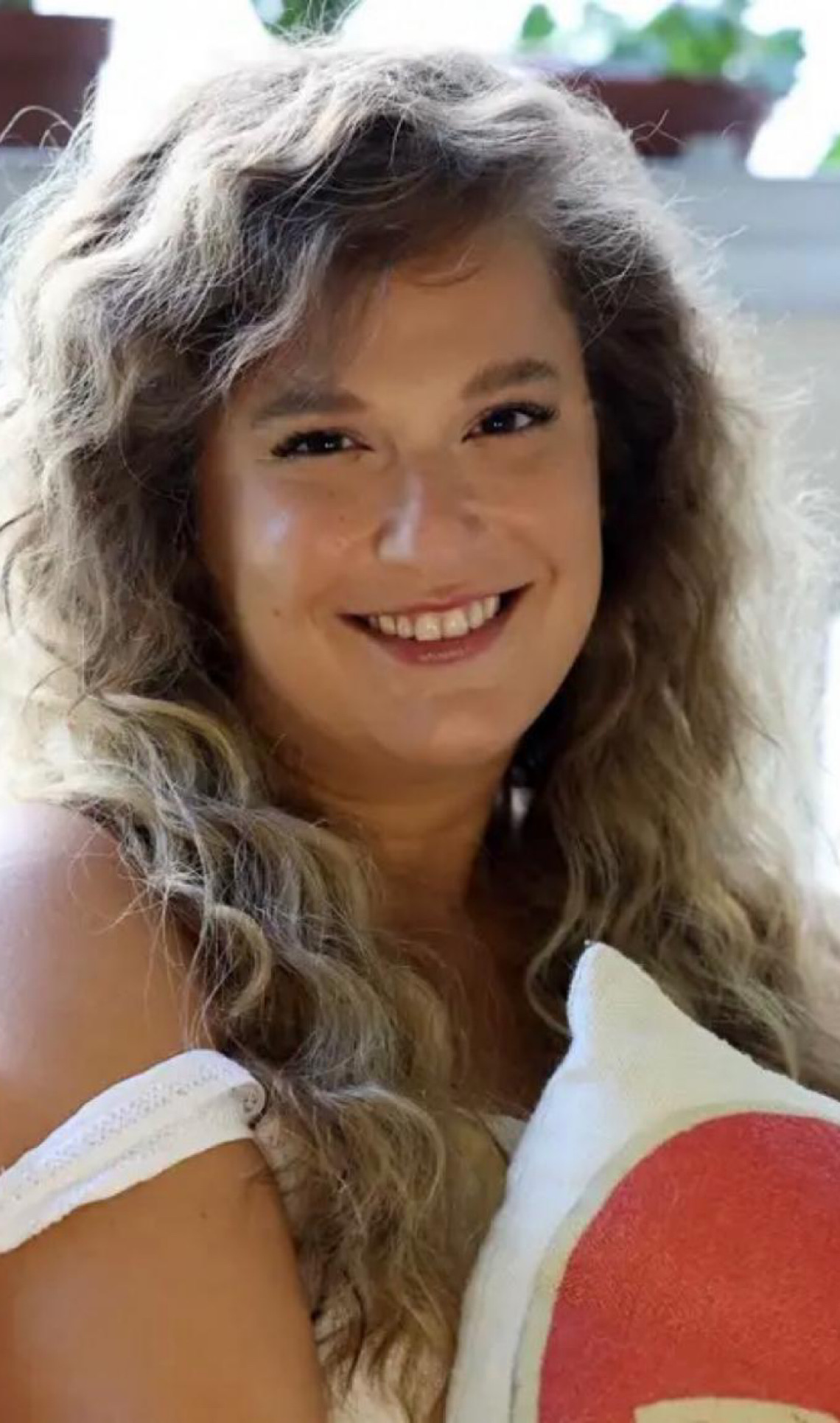 Cantora Alice Caymmi lança álbum em homenagem ao avô Dorival