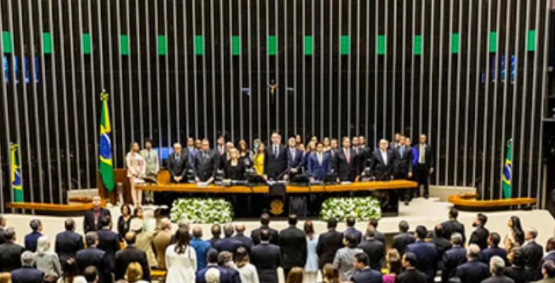 Congresso proíbe produção e venda de foie gras por meio de alimentação forçada