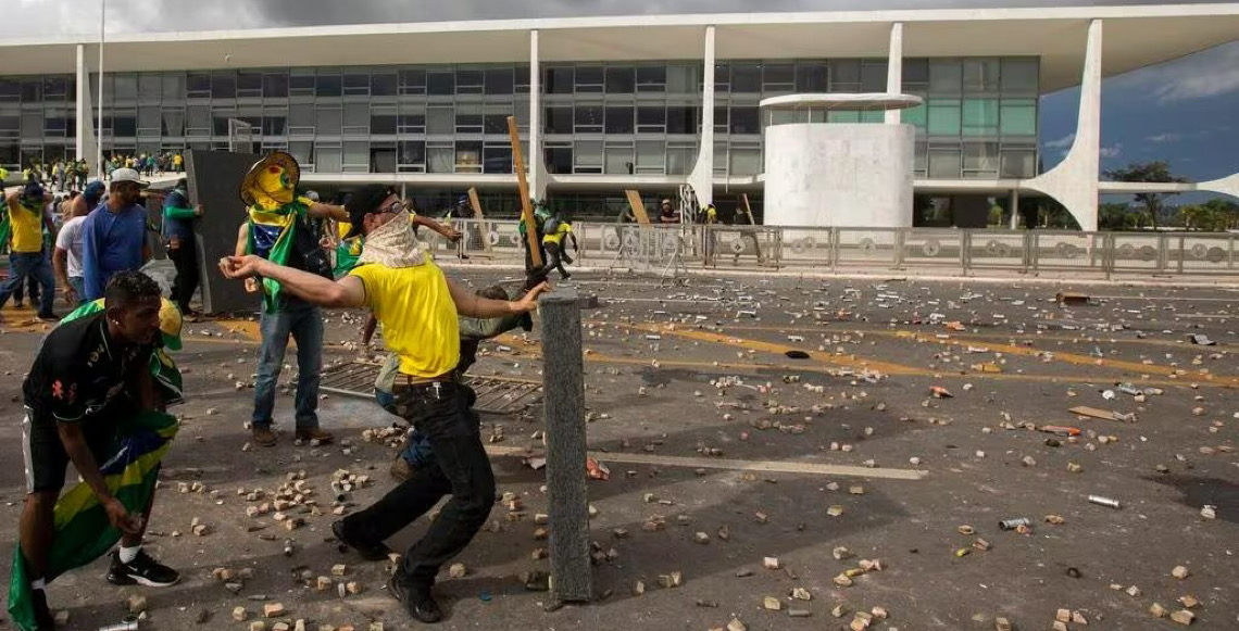 Saiba passo a passo o que falta para PL da Dosimetria beneficiar Bolsonaro e condenados do 8/1 