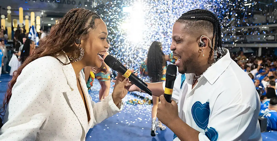 Primeira mulher intérprete do carnaval do Rio recebe prêmio da Alerj 