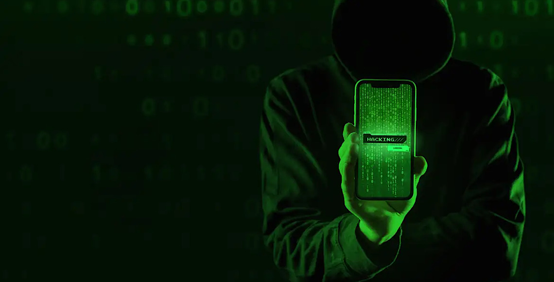 Golpes com aplicativos e sites falsos da Receita crescem na temporada do Imposto de Renda 2026