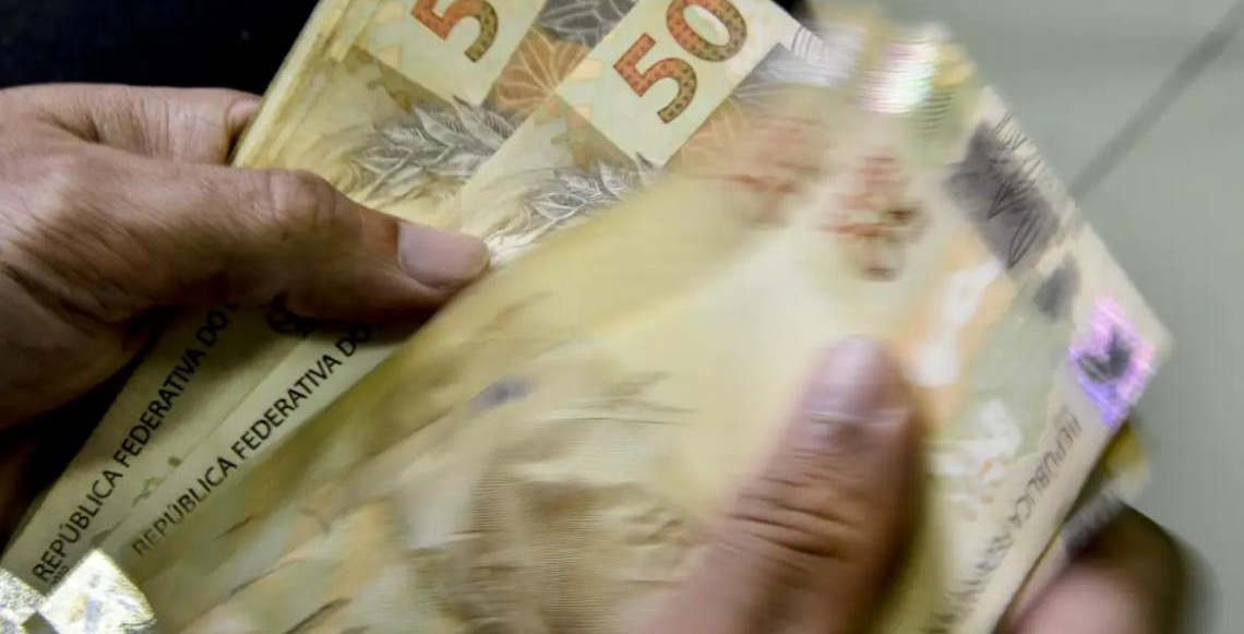 Na hora da declaração: Como declaro poupança, renda fixa e variável no Imposto de Renda?