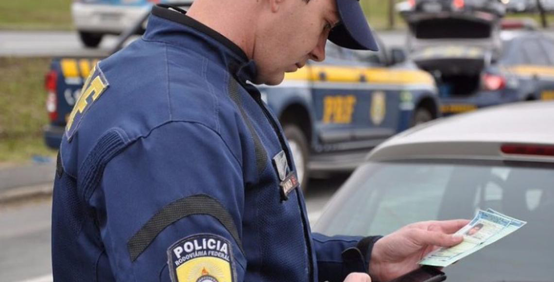 Atuação da Polícia Rodoviária Federal-PRF ajuda a diminuir acidentes e mortes e aprimora combate ao crime