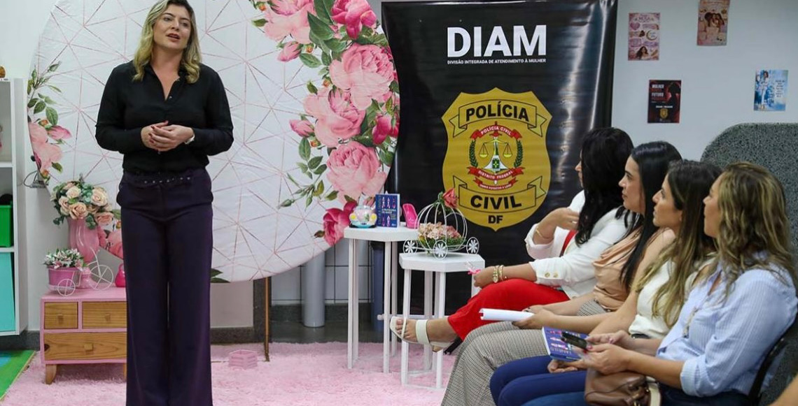 Proteção às mulheres ganha força com acolhimento especializado da Policia Civil do DF