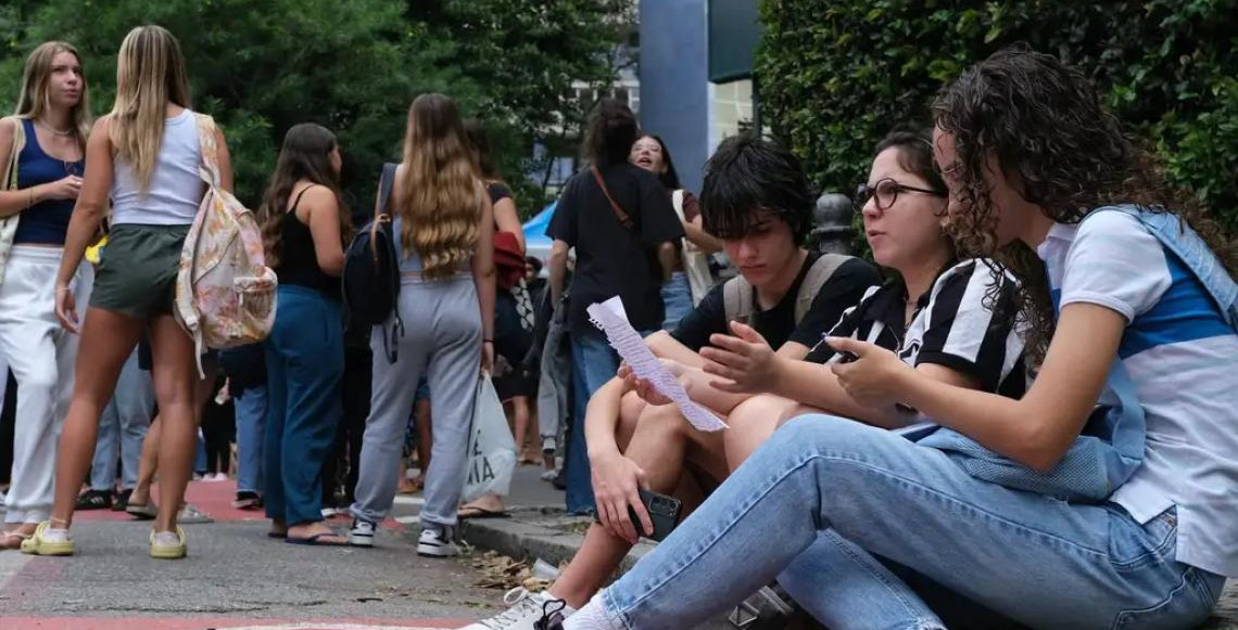 Desenrola Fies: Banco do Brasil e Caixa Econômica disponibilizam canais para renegociação
