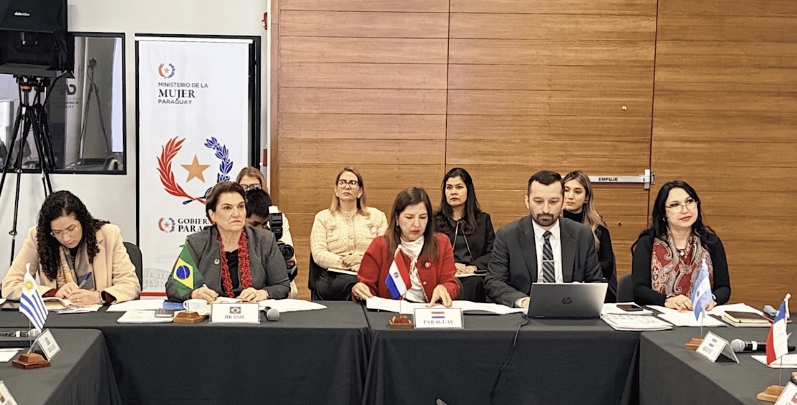 Brasil propõe a criação de um pacto regional contra feminicídio no Mercosul