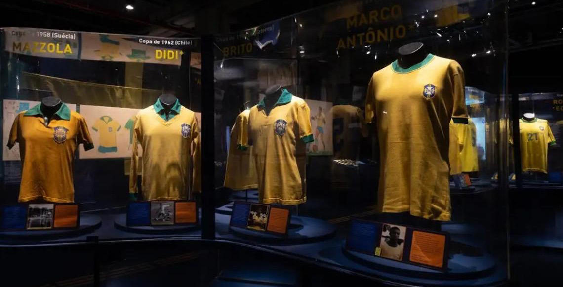 Mostra no Museu do Futebol em SP: Exposição conta a história da camisa canarinho