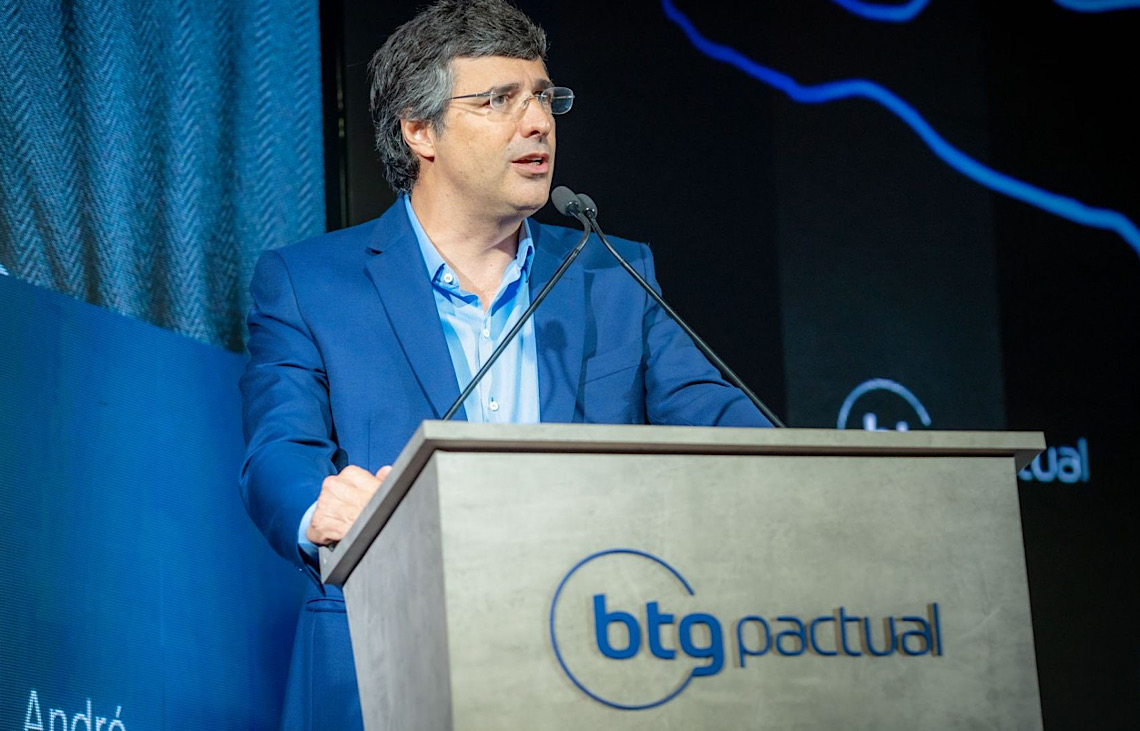 'Como pode 20% do mercado de combustível ser informal? O que preocupa é a milícia', diz dono do BTG