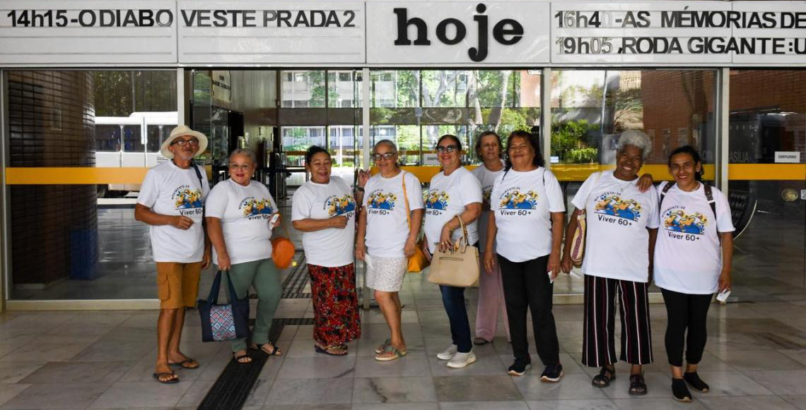 Participantes do Viver 60+ de Samambaia Sul vivem tarde inesquecível no Cine Brasília