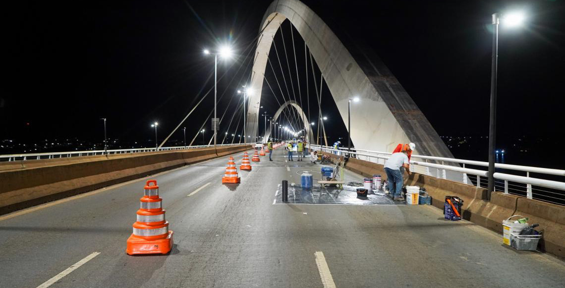 Coordenada pela Novacap: Ponte JK terá reforço em colunas e nova pintura das colunas curvas