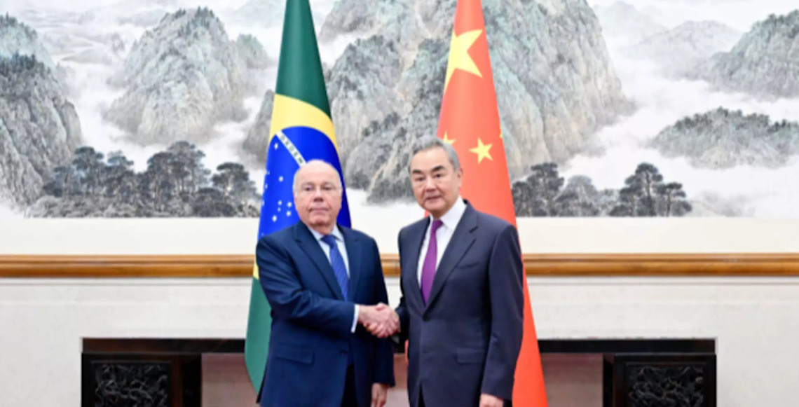 China defende soberania, independência e autonomia brasileiras e propõe ampliar cooperação