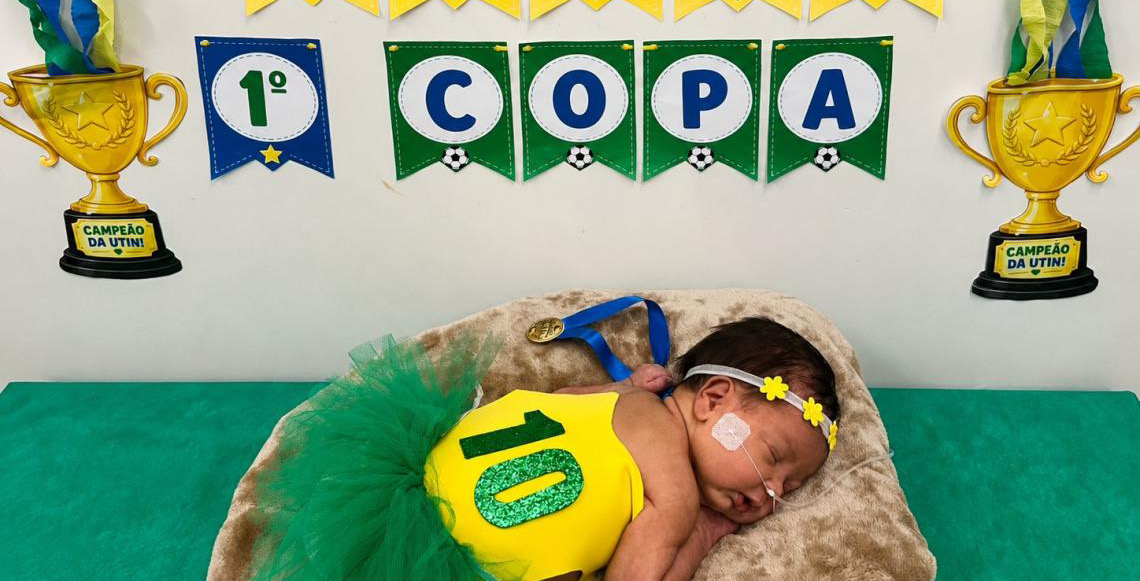 No Distrito Federal: Bebês prematuros celebram a primeira Copa do Mundo com ensaio especial