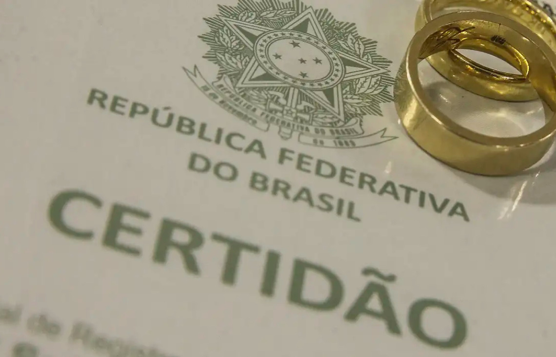 Brasil registra 43 casamentos entre pessoas do mesmo sexo por dia em 2025, tendencia continua em alta
