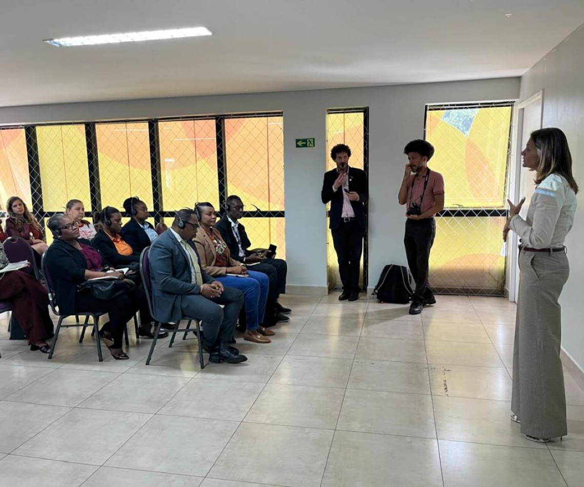 Delegação do Haiti visita a Casa da Mulher Brasileira, em Ceilândia, Distrito Federal