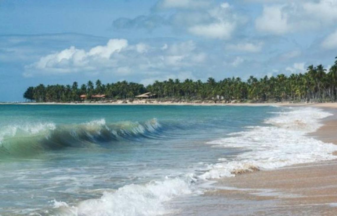 Maceió sobe duas posições e assume a liderança entre os destinos mais comercializados pelas operadoras