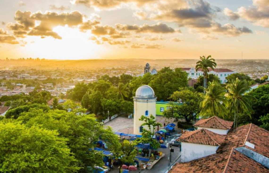 Turistas internacionais em Pernambuco mais que dobra nos primeiros cinco meses do ano e é a maior da história