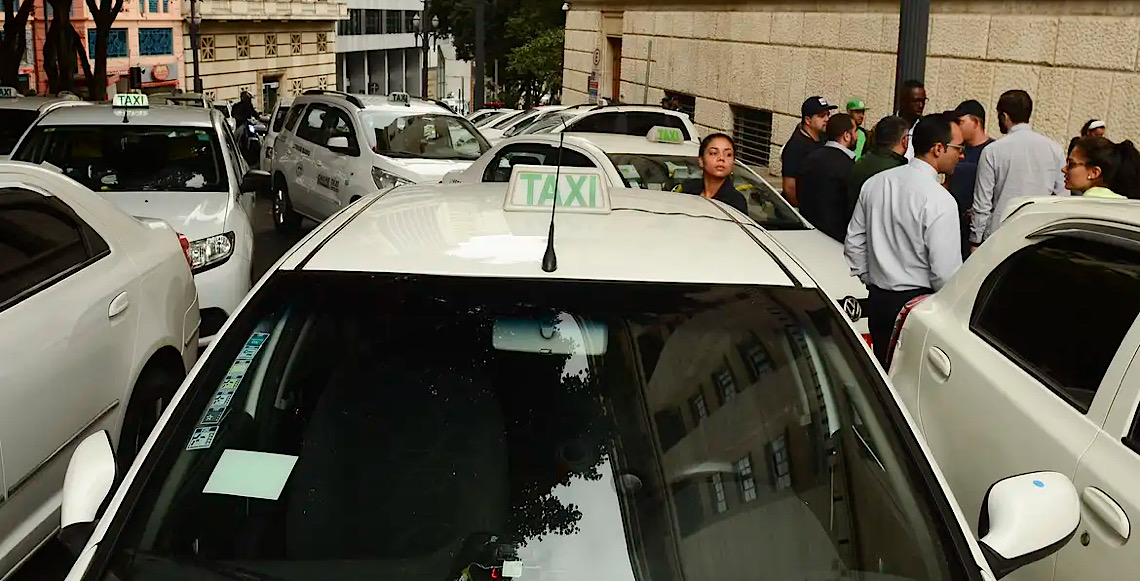 Veja lista de carros que motoristas de app e taxistas podem financiar no Move Brasil