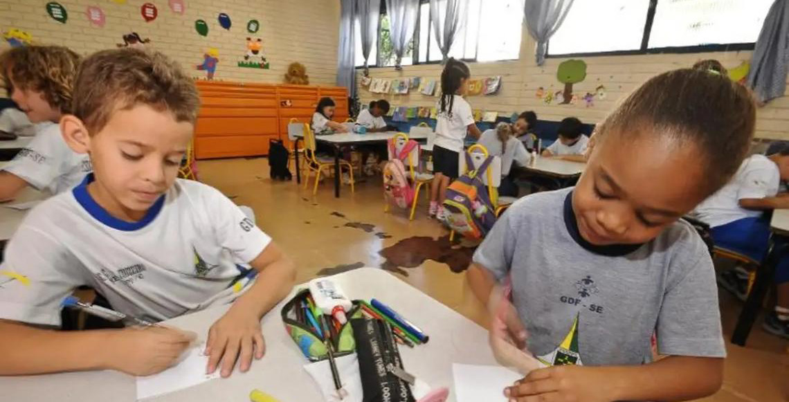 Aprendizagem evoluiu de ações emergenciais para políticas formalizadas