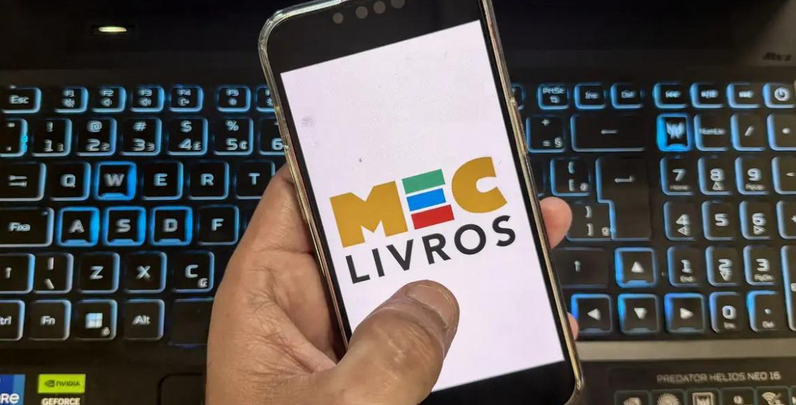 MEC Livros oferece mais 7, 832 mil obras em inglês e espanhol