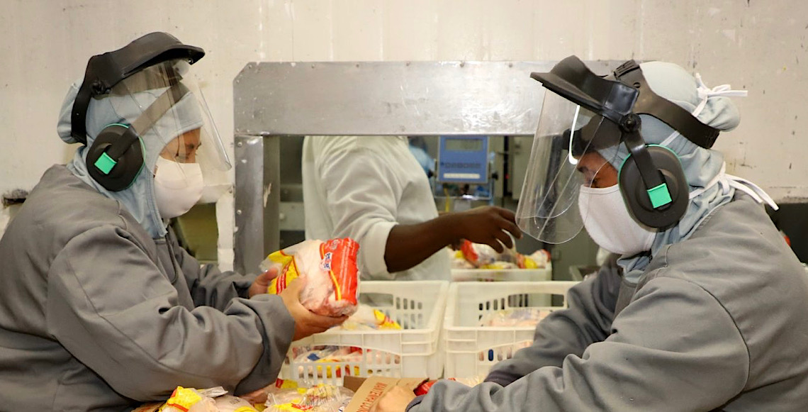 Exportação brasileira de carne de frango cresce em junho
