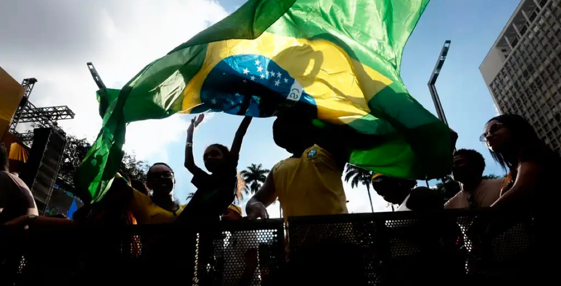 Com críticas, adeus do Brasil à Copa estampa jornais mundo afora 