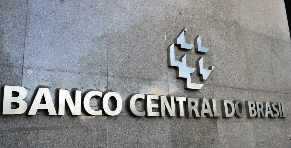 Banco Central e Receita Federal são autorizados a realizar concursos públicos