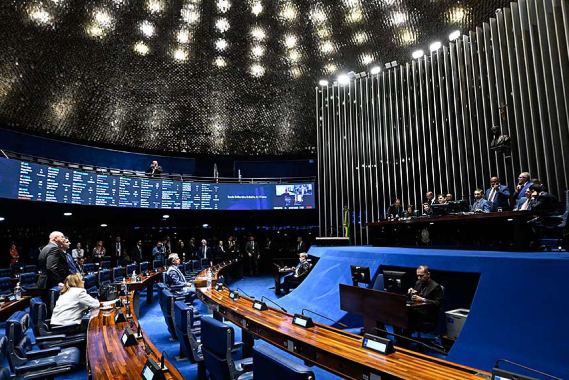 Congresso brasileiro aumenta punição a crimes sexuais online contra crianças, que vai à sanção presidencial