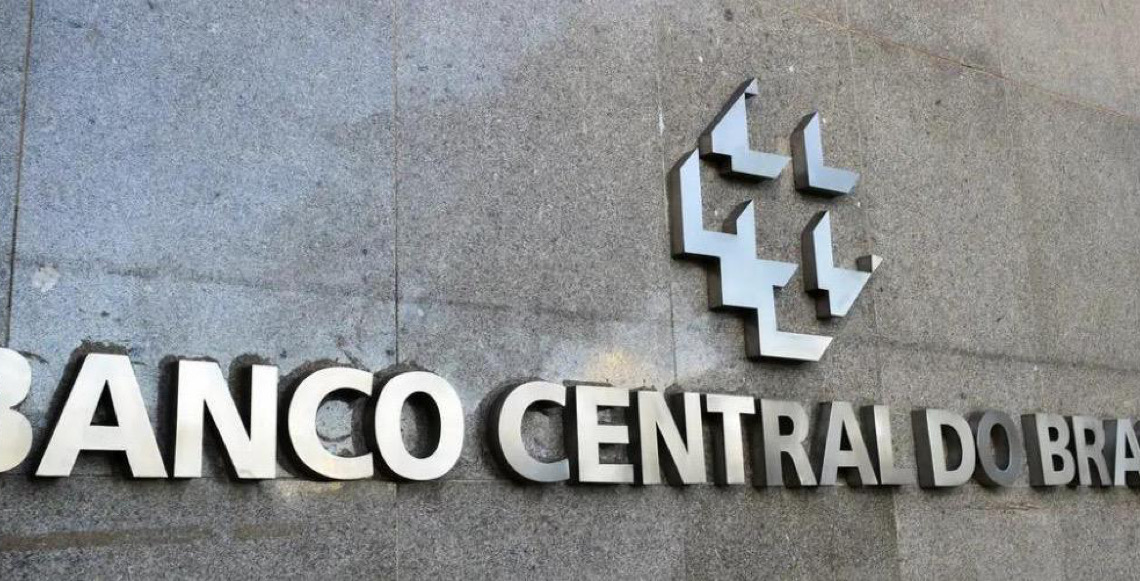Banco Central e Receita Federal são autorizados a realizar concursos públicos