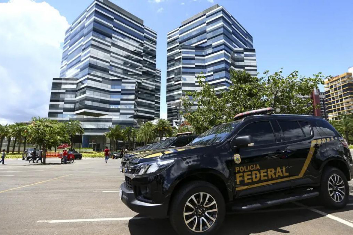 Polícia Federal mira empresário suspeito de intimidar jornalistas no caso do Banco Master