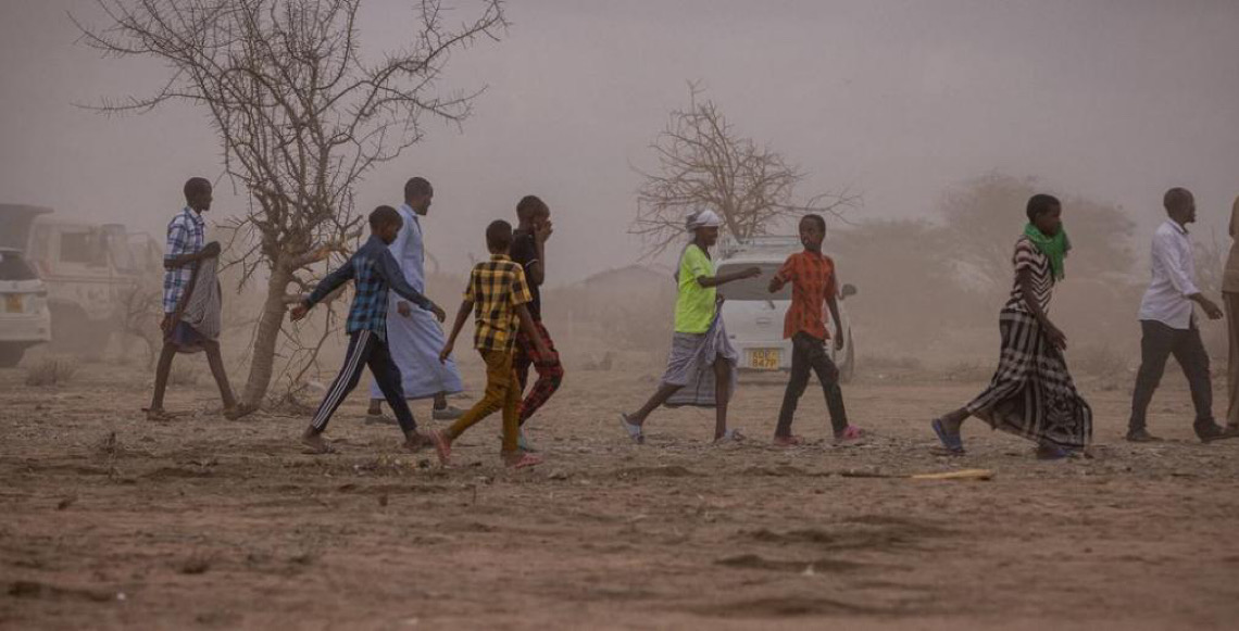 Tempestades de areia causam devastação em comunidades do deserto