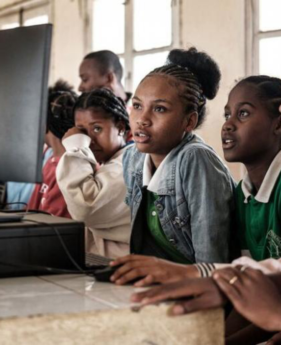 Queda histórica da ajuda internacional ameaça o desenvolvimento africano