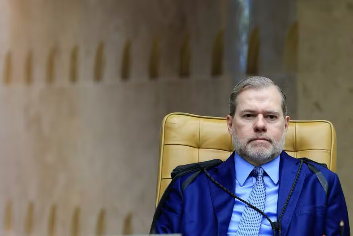 Toffoli fica isolado no STF após crise do Master, e PT ensaia reaproximação com ministro