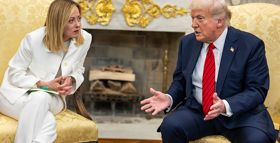 Meloni traça futuro político longe de Trump após meses de tensões e provocações