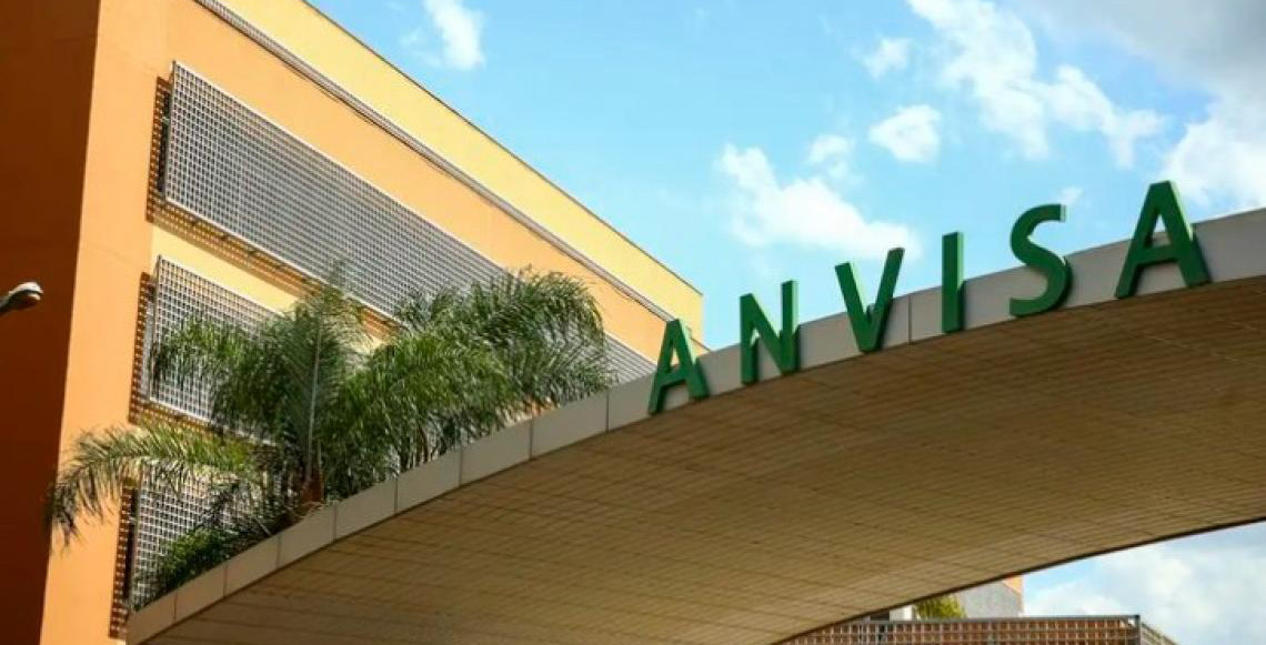 Anvisa proíbe fabricação e venda de cosméticos irregulares. Confira a lista