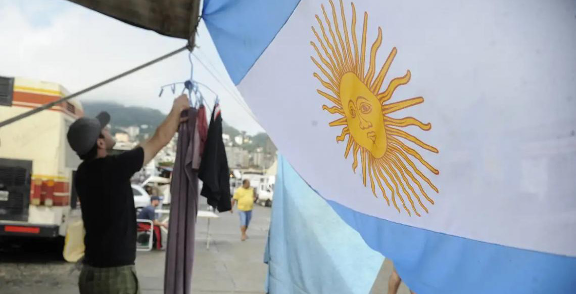 Pesquisa da UBA aponta: Quase metade dos jovens argentinos vive em vulnerabilidade social