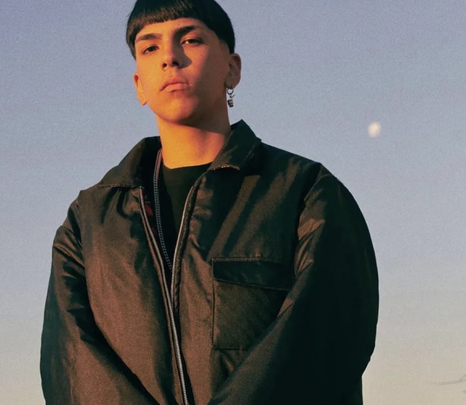 Quem é Milo J, cantor argentino de 19 anos, que combate o racismo no país
