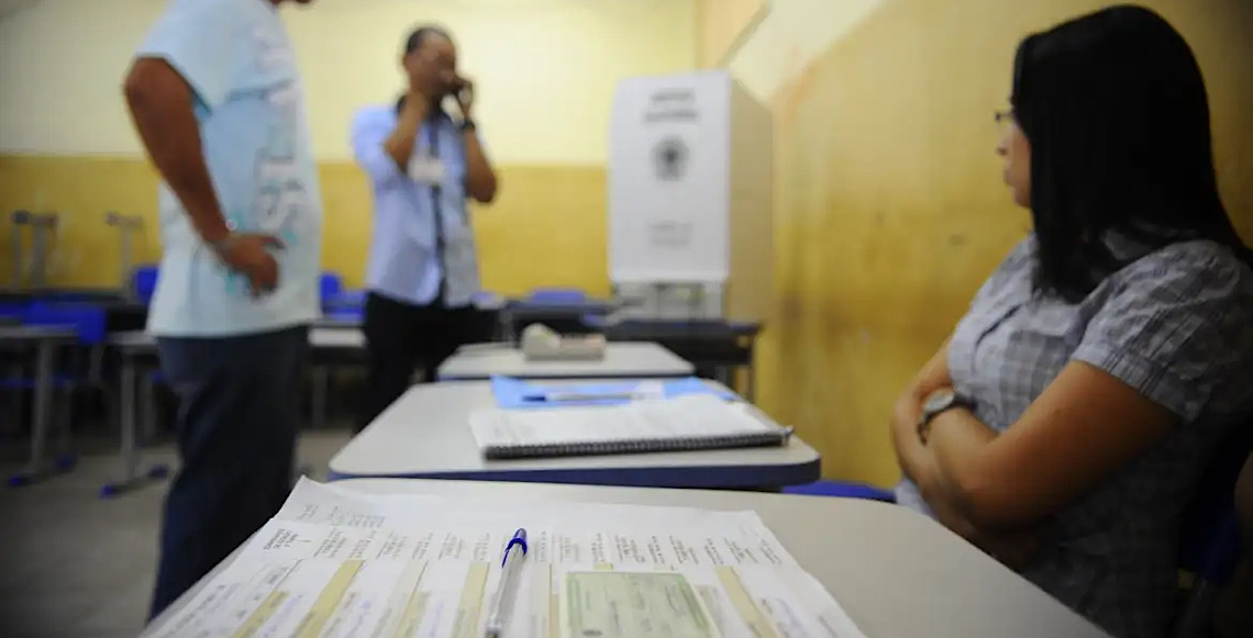 A opinião pessoal do colunista politico João Zisman: Quem ficou do lado de fora?