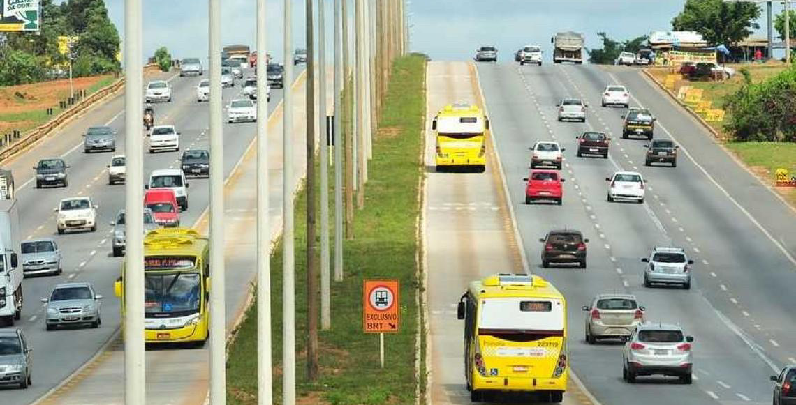 Taxistas do DF vão circular no corredor exclusivo do BRT Sul a partir de quinta-feira, 20