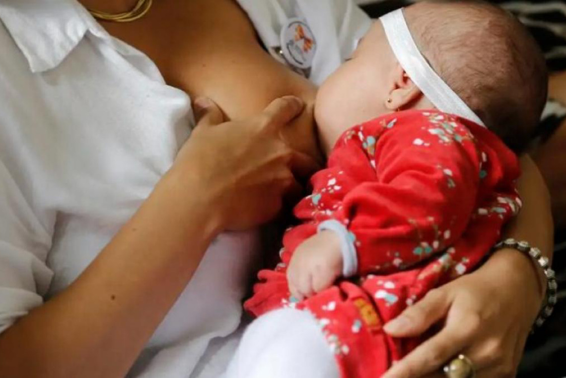 Como o SUS pode ajudar mães na amamentação exclusiva por leite materno até os 6 meses do bebê