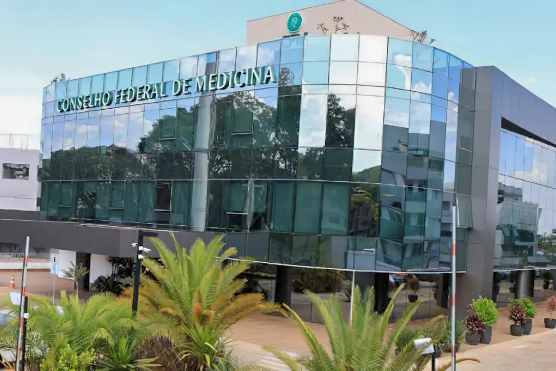 Justiça Federal do Distrito Federal derruba norma que permite a dentista fazer harmonização facial 