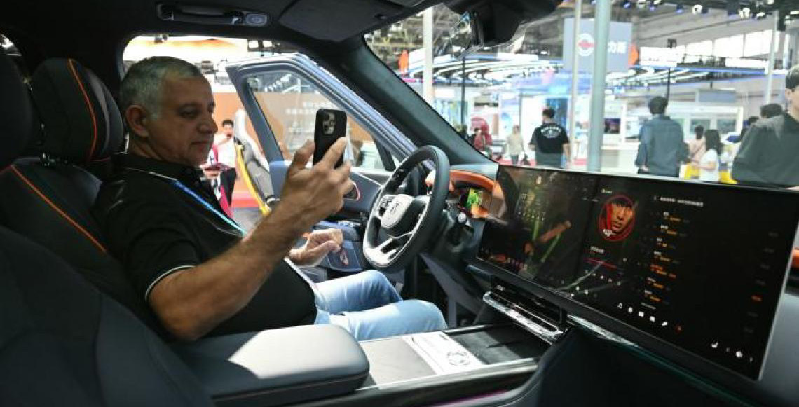 Exportações de automóveis da China devem ultrapassar 10 milhões de unidades em 2026