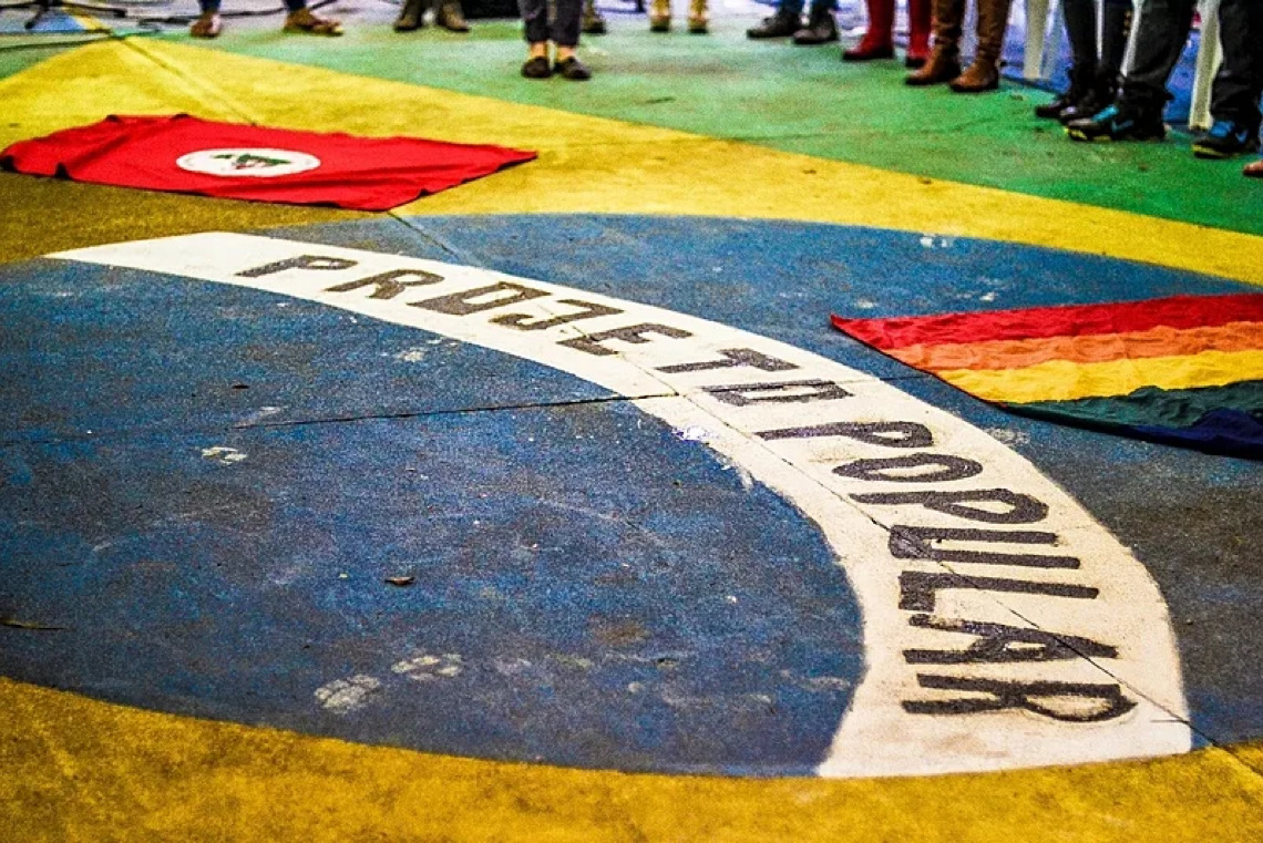 Com inscrições gratuitas, curso debate realidade brasileira a partir da educação popular em Salvador