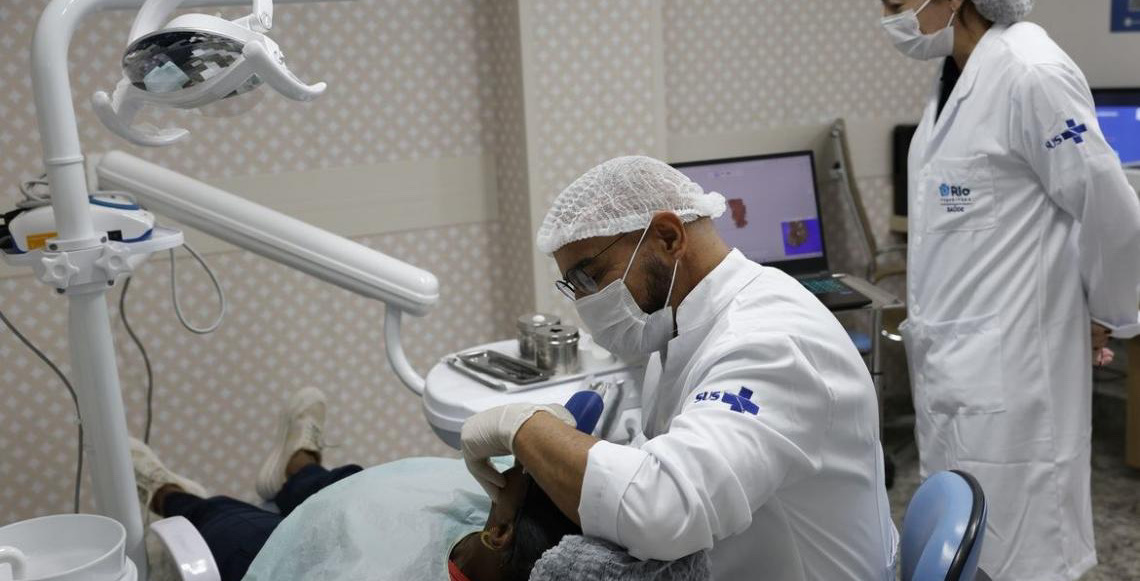 Saiba como acessar reconstrução dentária pelo SUS em casos de violência doméstica