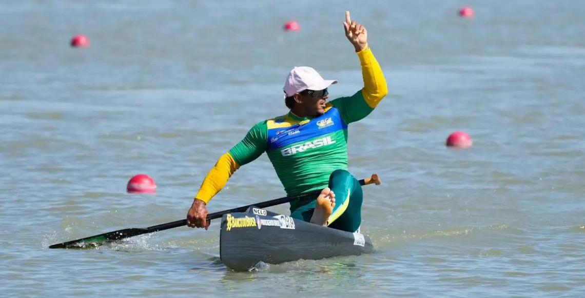Isaquias Queiroz é campeão do C1 500m no Mundial de Canoagem em Poznam, na Polônia