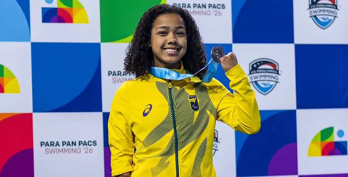 Parapan-Pacífico: Nadadora Alessandra quebra recorde mundial 