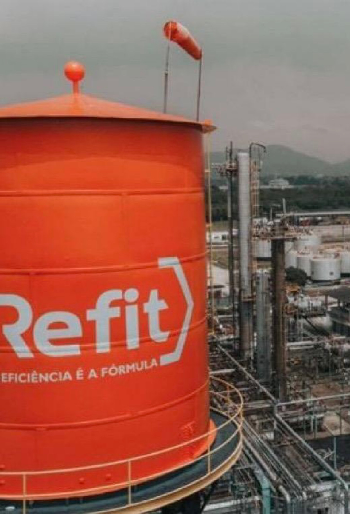 Justiça do Rio de Janeiro decreta falência da Refit, alvo de operações sobre fraude em combustíveis
