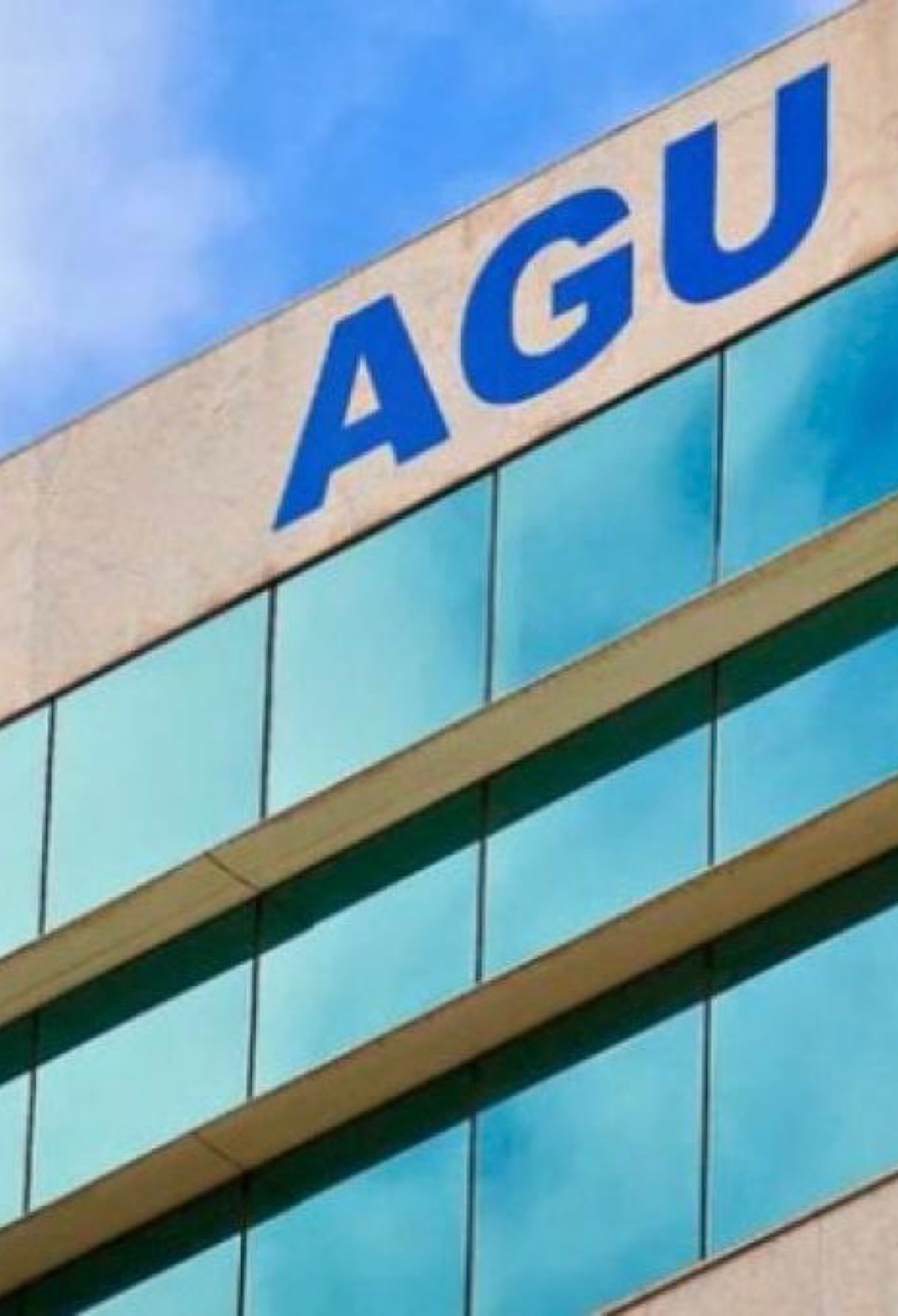 AGU derruba 18 grupos e canais que vendiam passaportes vacinais falsos no Telegram