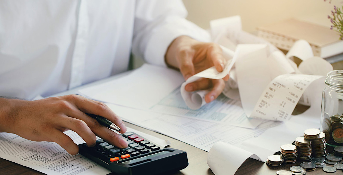 Endividamento e crédito caro reduzem empolgação do brasileiro com mercado de trabalho e renda em alta
