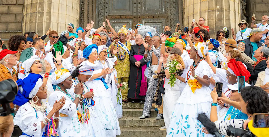 Padre impede Lavagem da Madeleine, celebração afro-brasileira em Paris