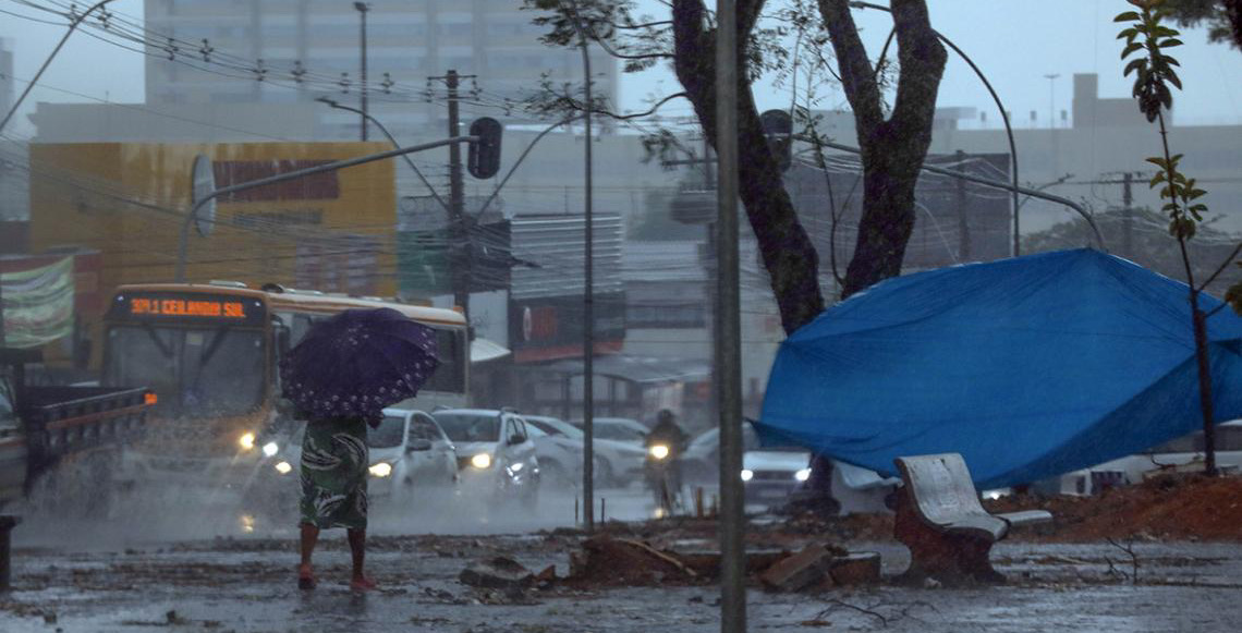 Cuidados e orientações auxiliam na prevenção de acidentes durante chuvas intensas no DF